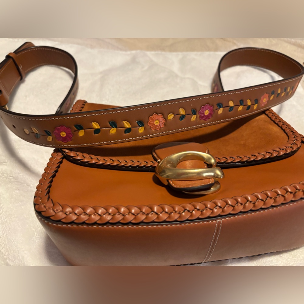 Like New Coach Tan Shoulder Bag w Braided Trim & Floral Strap - matching wallet!